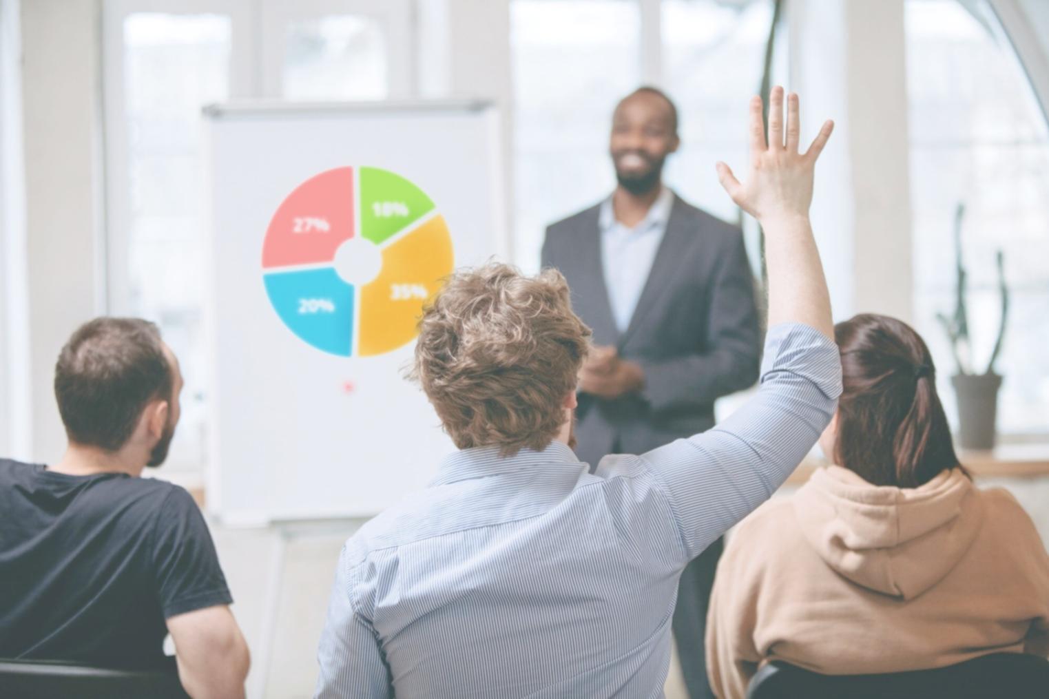 Visualisation de notre méthodologie d'analyse financière avec graphiques et données